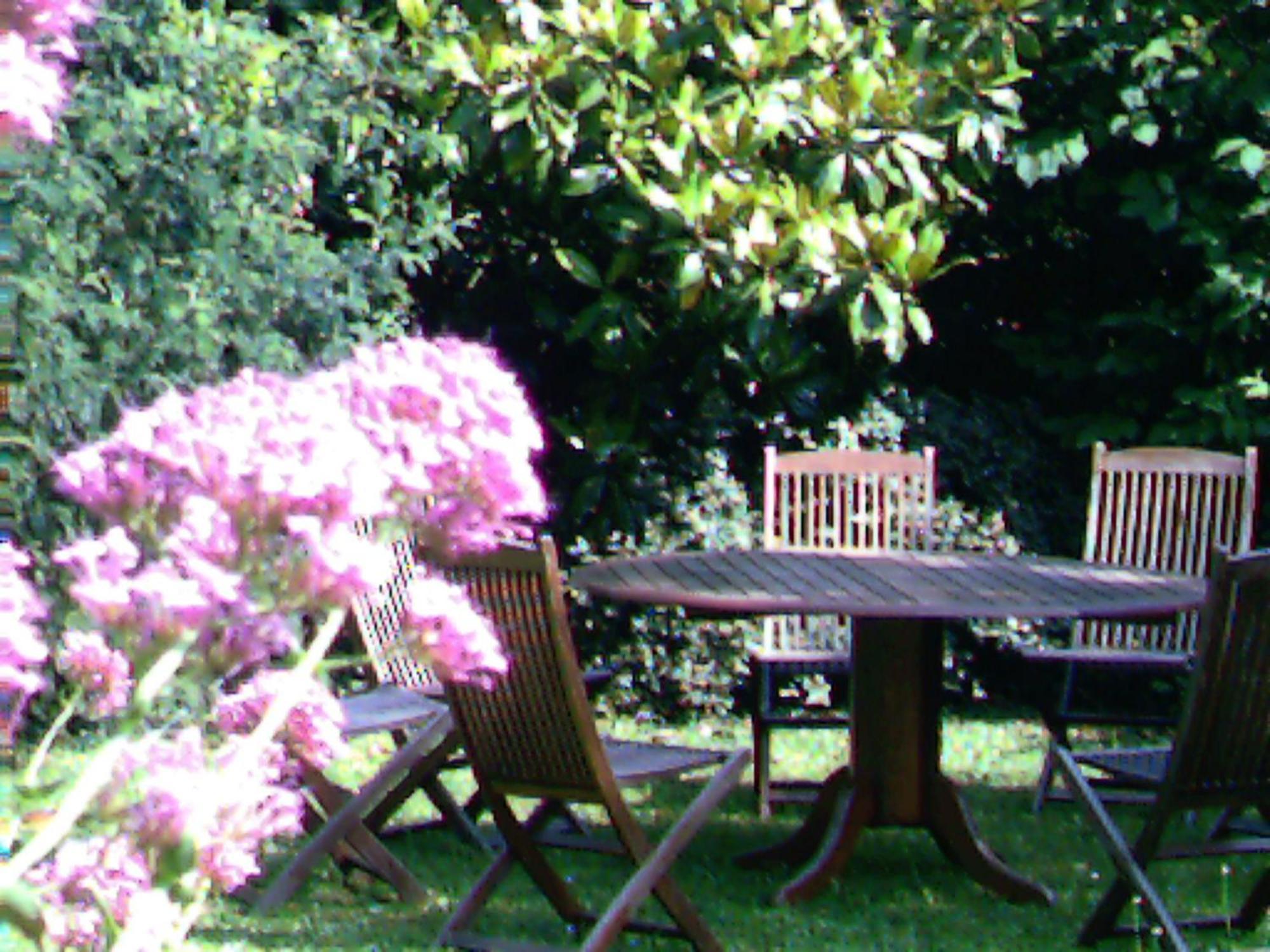 La Tour Des Laudes Bed & Breakfast Breuil-Barret Exterior photo