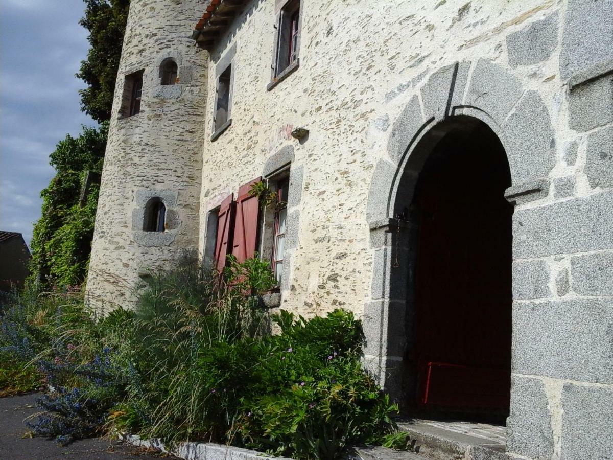 La Tour Des Laudes Bed & Breakfast Breuil-Barret Exterior photo